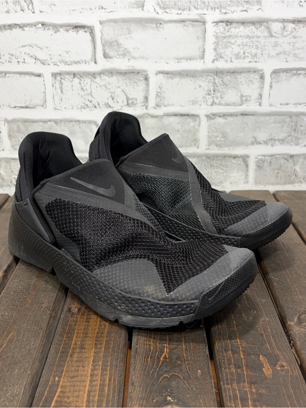 Nike Go FLYEASE women's size 10